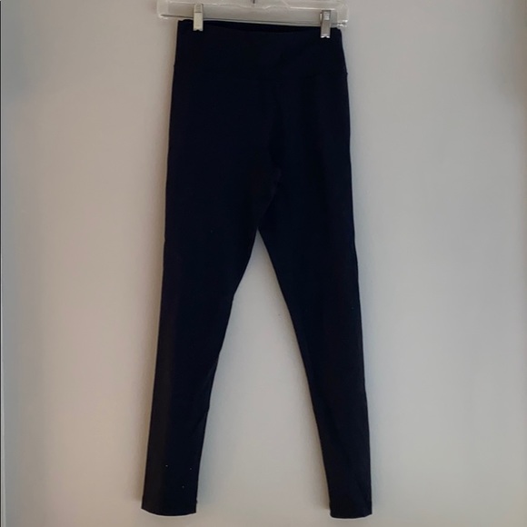 ❌SOLD Aritzia Tna Black Stride Leggings - Picture 3 of 13